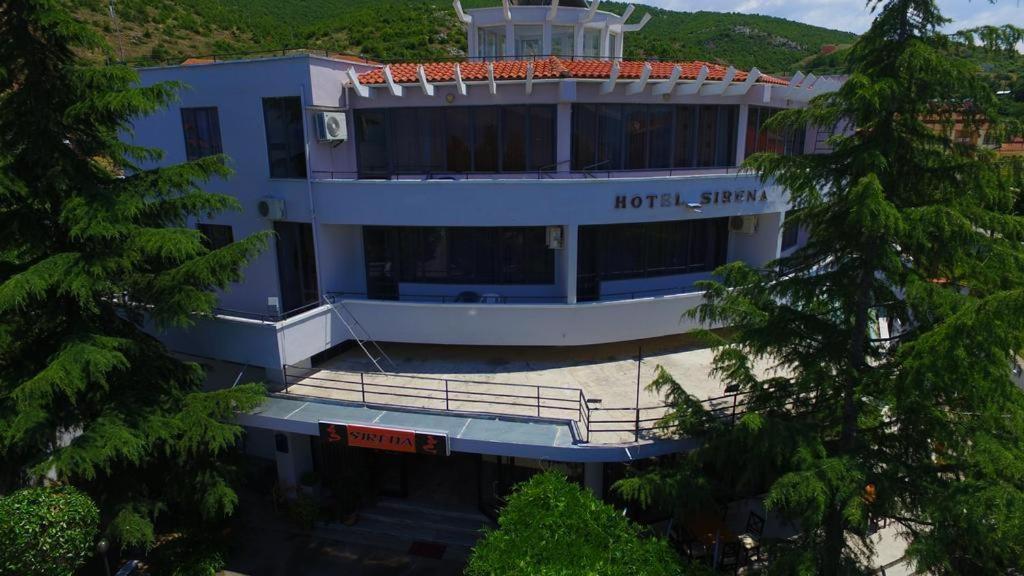 Sirena Hotel Tushemisht Exterior foto